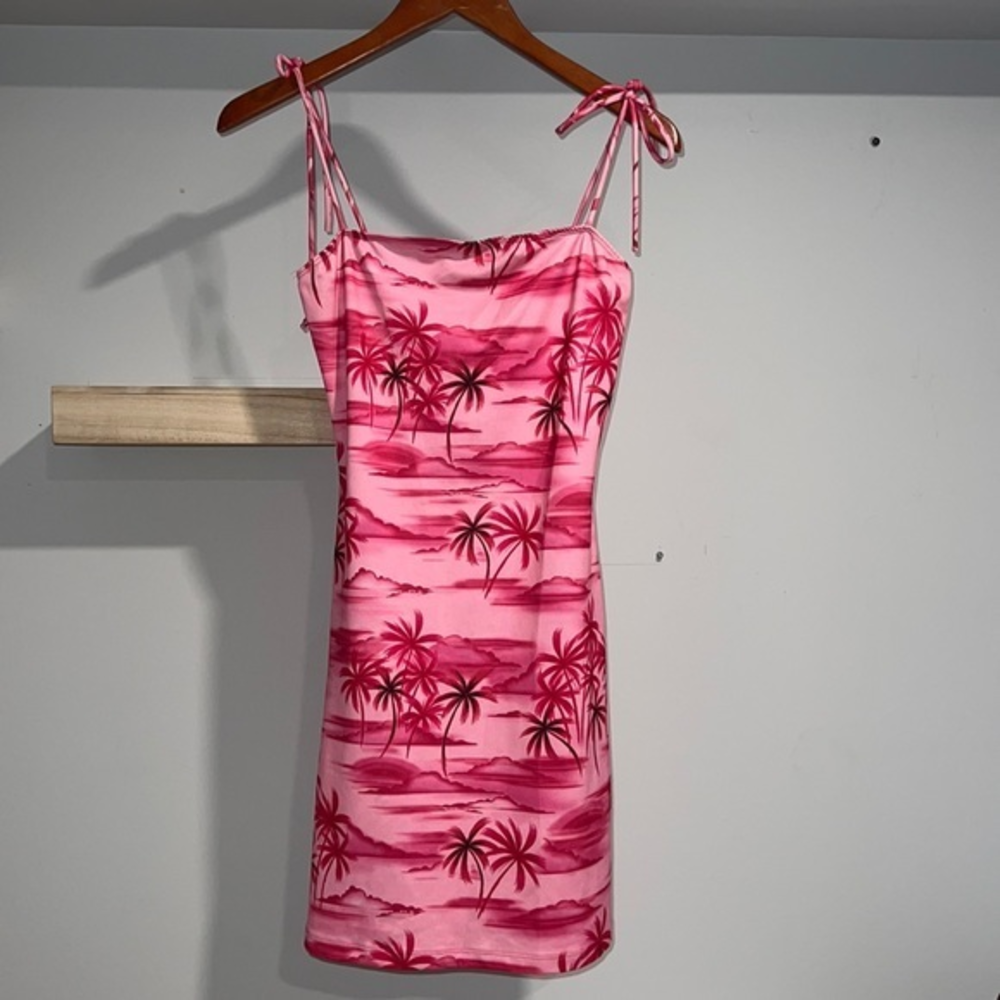 Pulse vintage pink palm tree dress‎